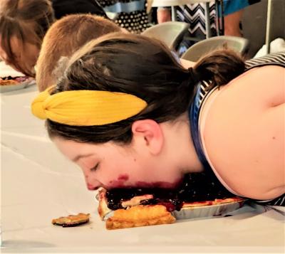 Pie eating contest