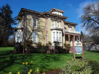 The Moyer House
