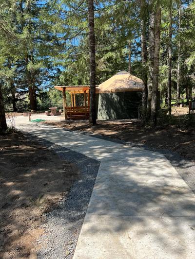 Yurt 10