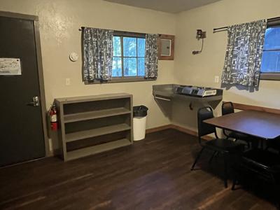 Interior of Cabin 2, table and 2 burner top