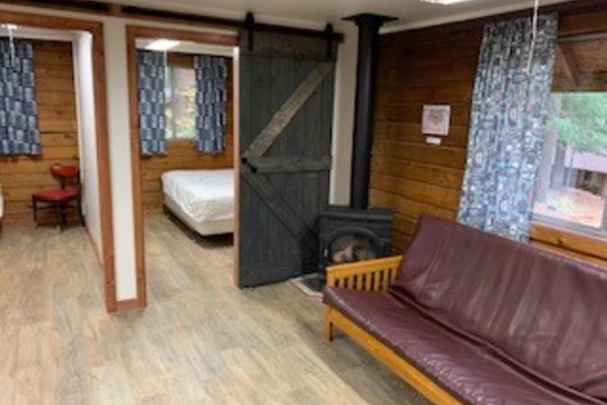 cabin-5-interior-2