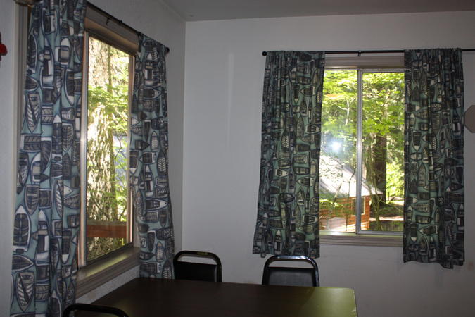 cabin_19_interior_3